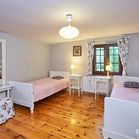 Comfortable Home, Pool, Sauna, Jacuzzi *
