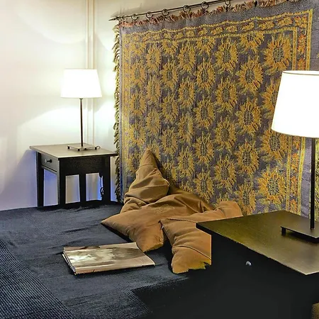 Comfortable Home, Pool, Sauna, Jacuzzi *