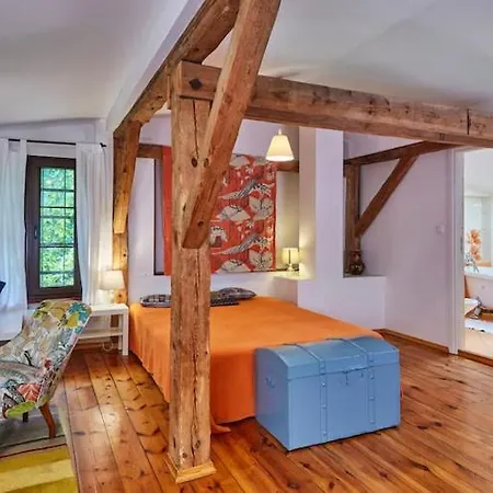 Comfortable Home, Pool, Sauna, Jacuzzi Sasino