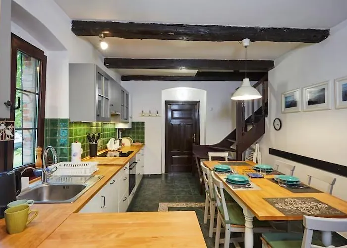 Ferienhaus Comfortable Home, Pool, Sauna, Jacuzzi *