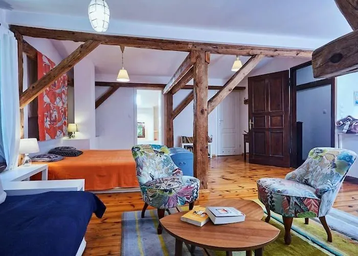 Comfortable Home, Pool, Sauna, Jacuzzi * Sasino